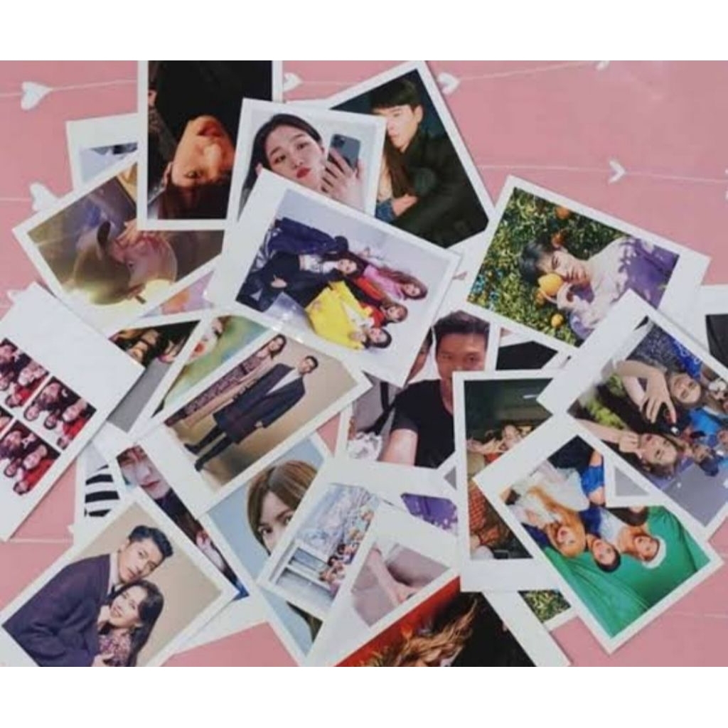 

Cetak Foto Polaroid Uk. 2R (6x9 cm) Bahan Art Paper 210 gsm Tebal Warna Tajam Tahan Lama