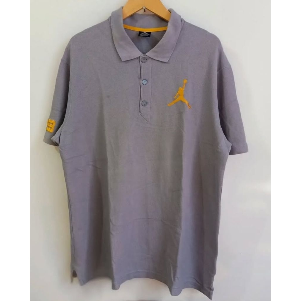 kaos kerah jordan atau polo shirt
