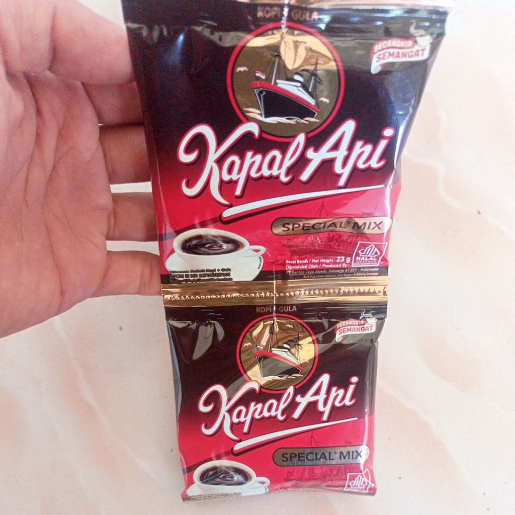 

Kopi Kapal Api Special Mix 1 Renteng isi 10pcs Kopi+Gula
