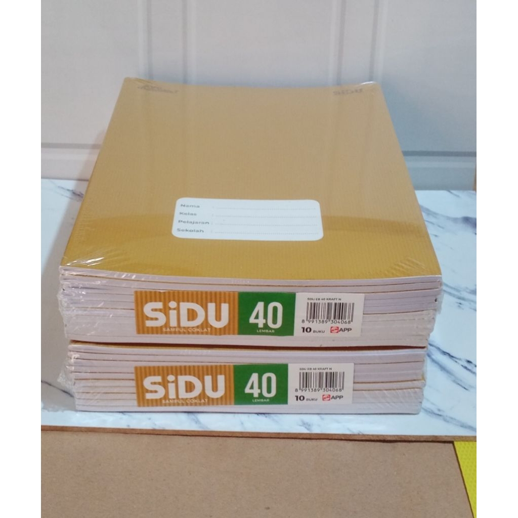 

BUKU TULIS SIDU 40 LEMBAR COVER COKLAT DAN NAMA 1 PAK ISI 10 BUKU