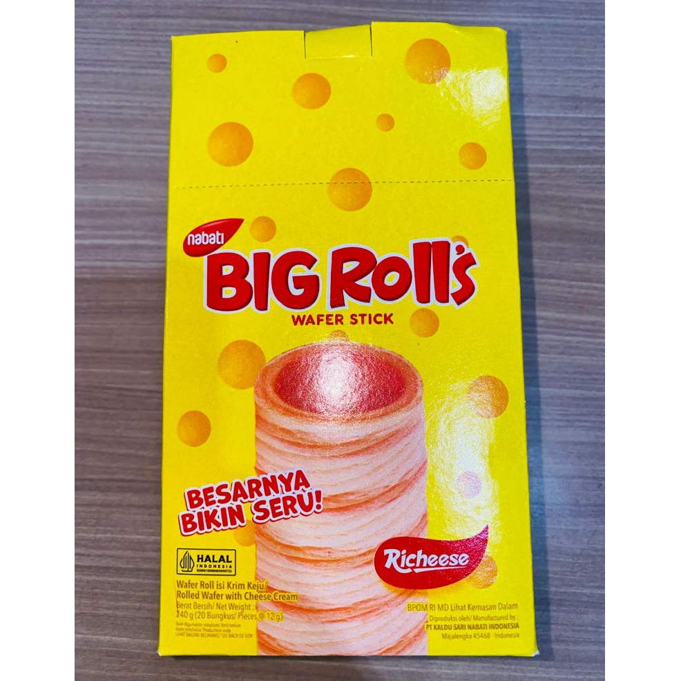 

Nabati Big Rolls Wafer Stick keju Box isi 20pcs x 12g