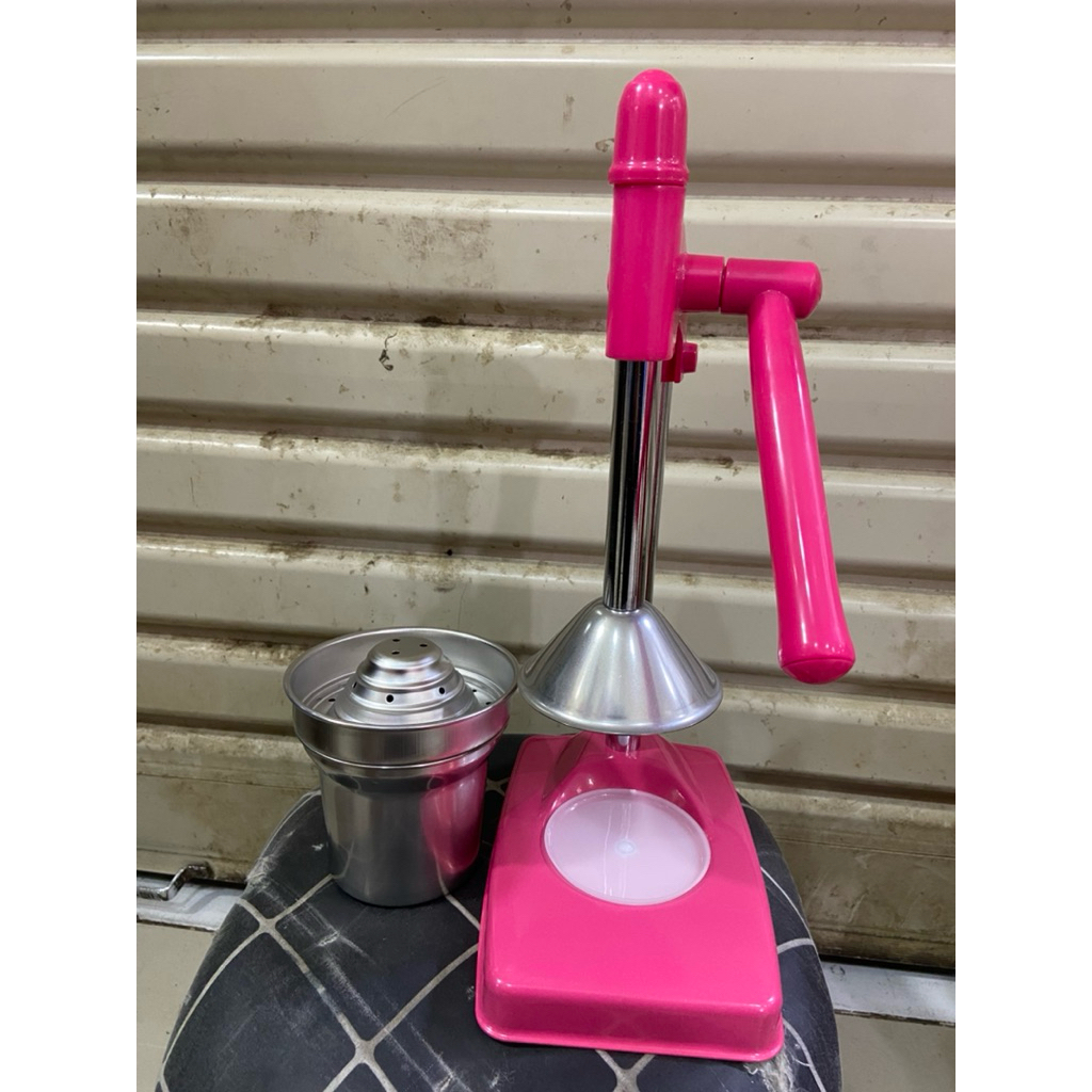 HAND JUICER/PERASAN JERUK MANUAL