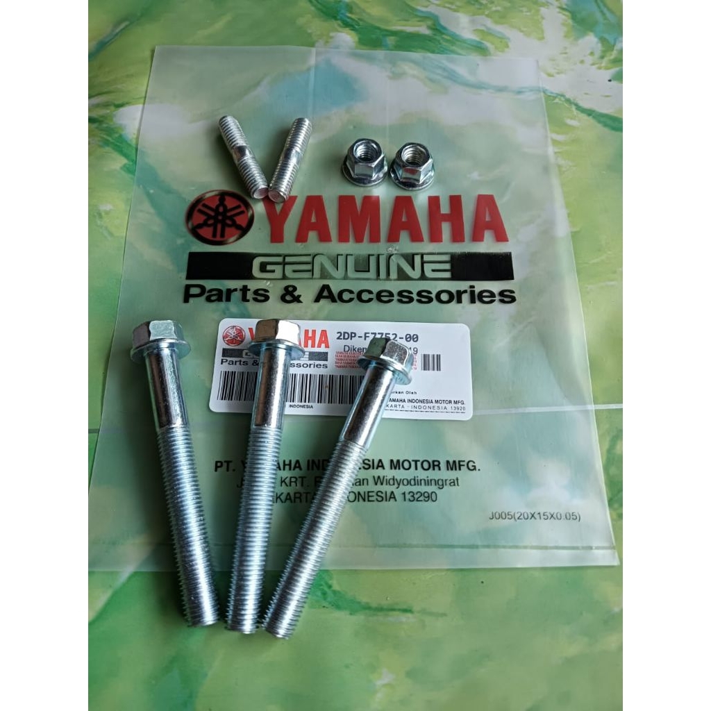 PAKET  1 SET BAUT TANAM+ MUR + BAUT KNALPOT BELAKANG YAMAHA NMAX