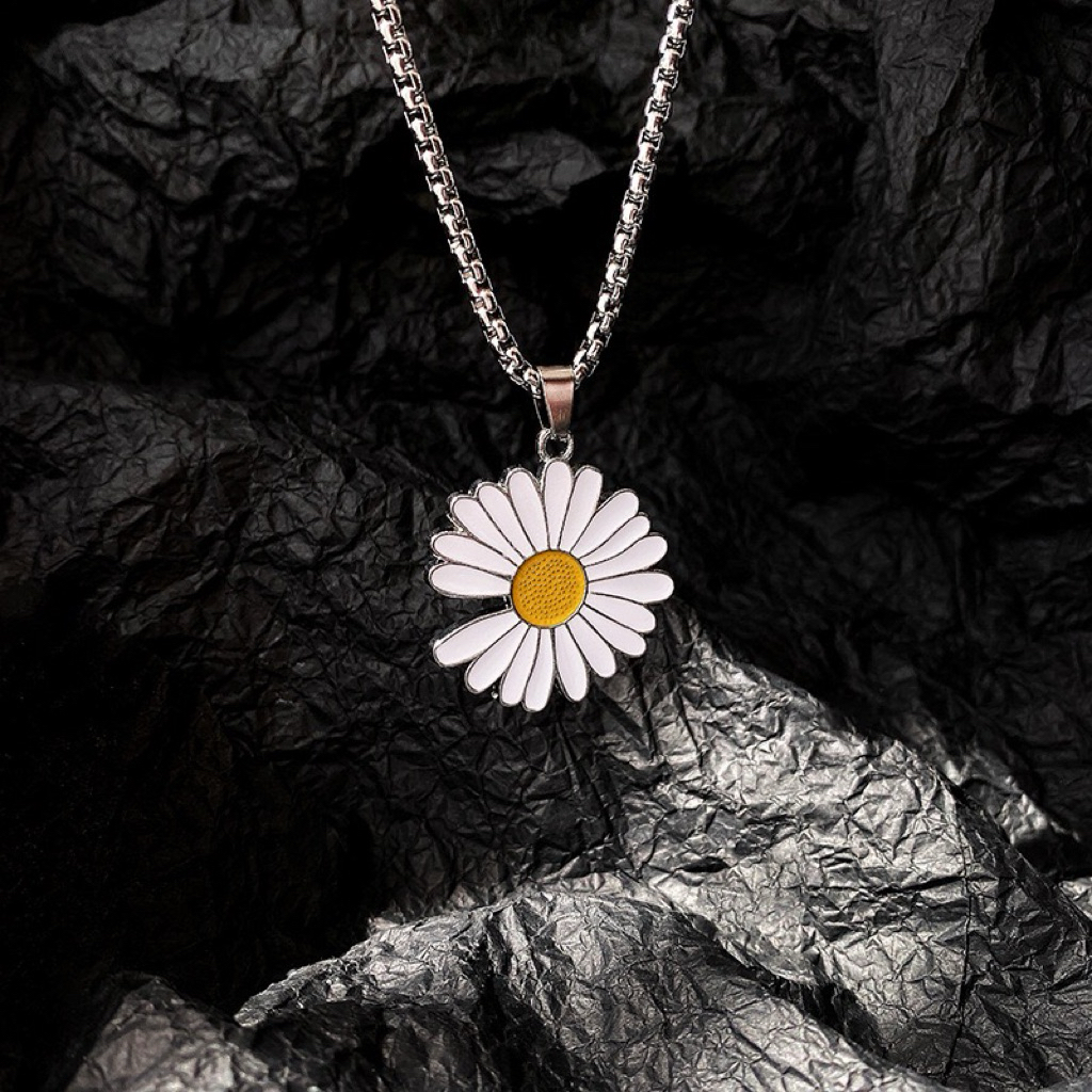 Kalung Daisy G-Dragon Bigbang GD Gdragon Necklace Peaceminusone Power Kwon Jin Young