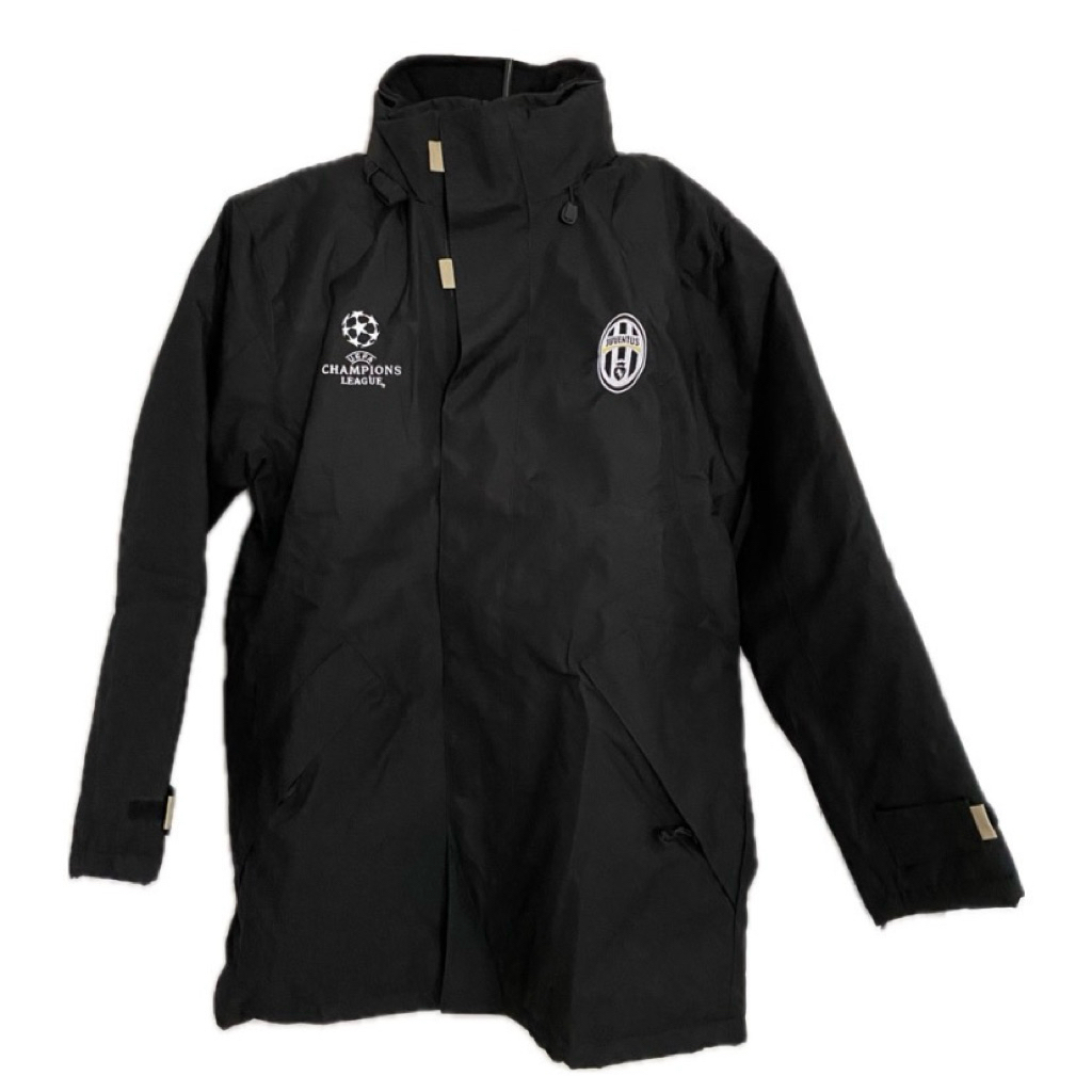 Preloved Jacket Tebal Juventus UCL Original Size S