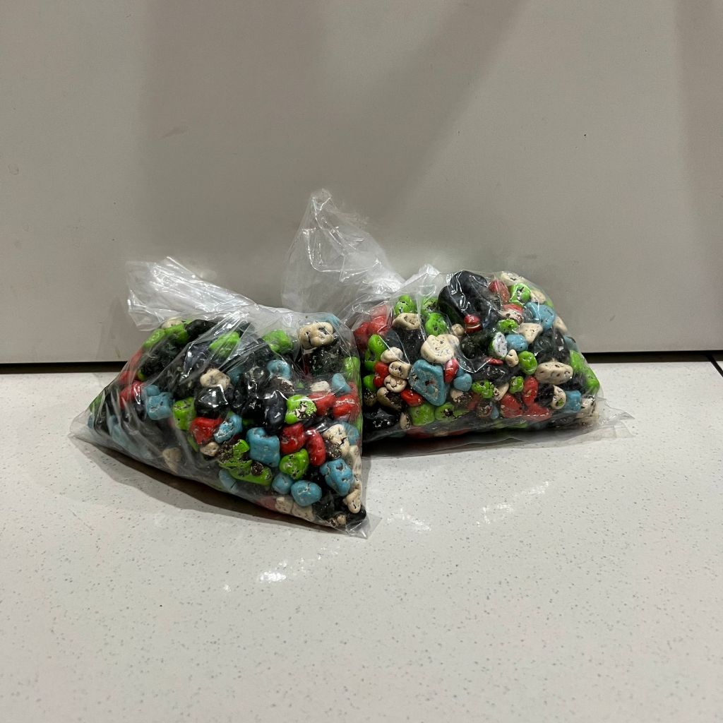 

Elmer Cokelat Kerikil / Stone Chocolate