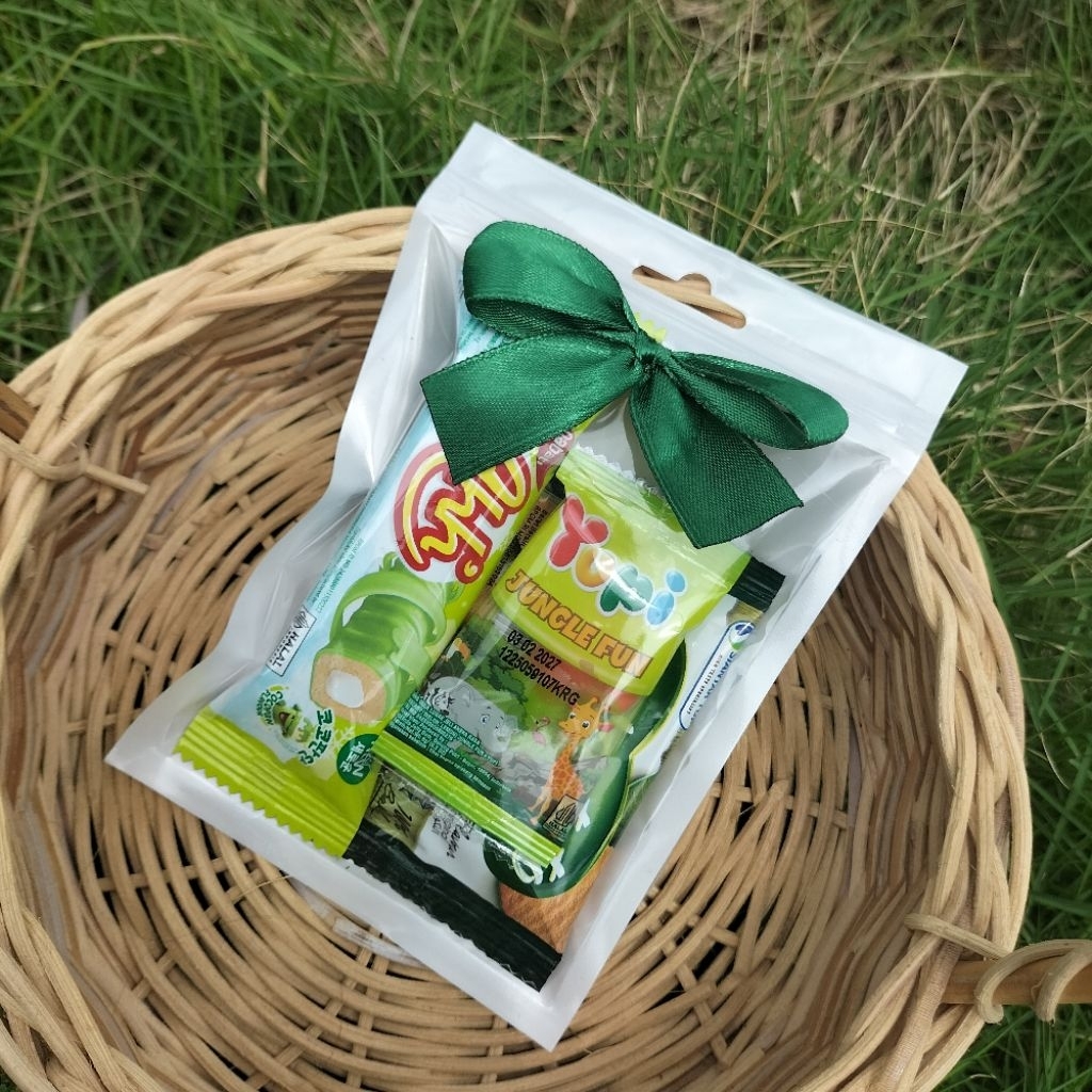 

SNACK MINI HIJAU WISUDA ULTA