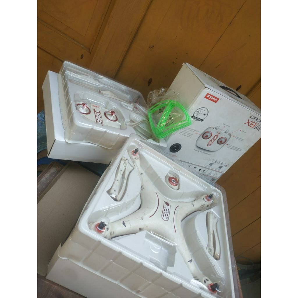 DroneSymaX8SW(SECOND)+MEMORI4gb
