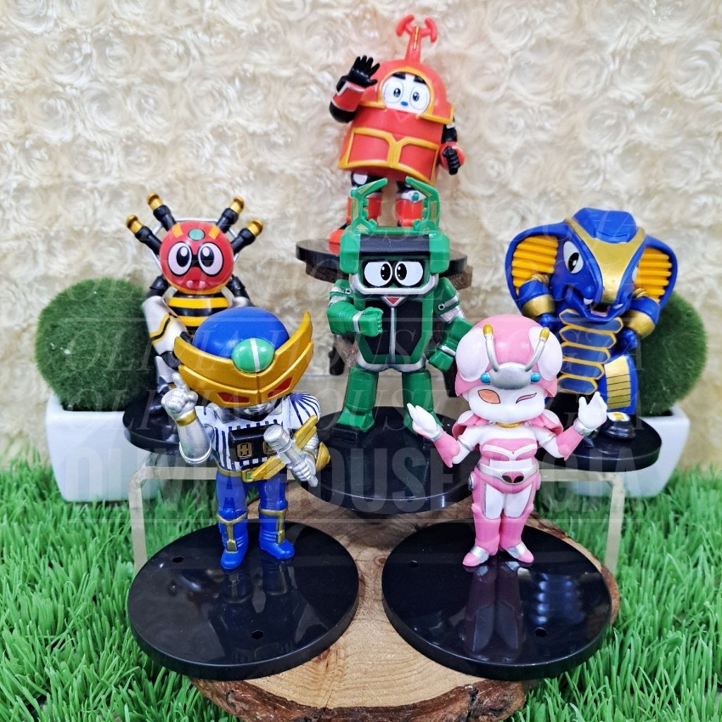 Action Figure B Robo Kabutack Set 6 pcs Alas Hitam Cake Topper Sit B-Robo Kabutack
