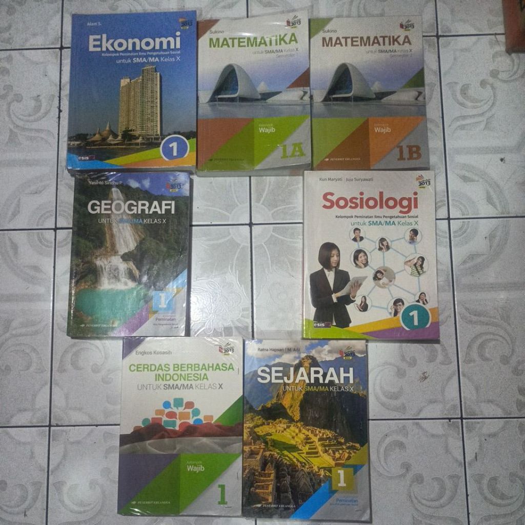 buku sekolah IPS MATEMATIKA PPKN IPA SMA kelas 10 K13 revisi esis erlangga