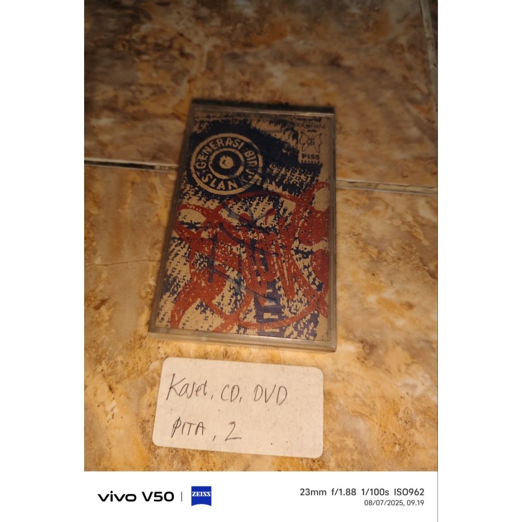 Kaset pita - Generasi Biru slank