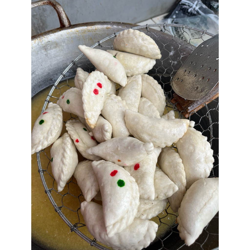 

cireng isi ayam suwir original meledak