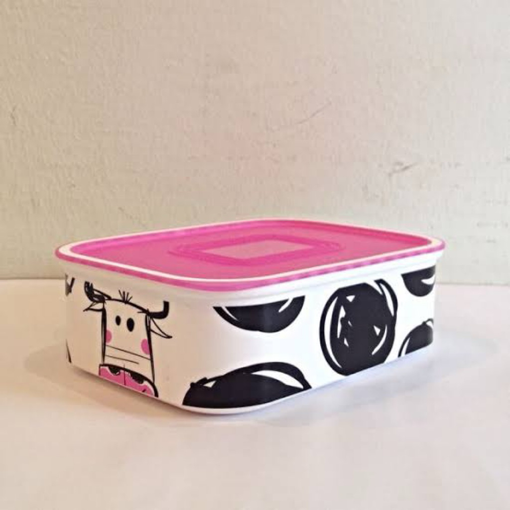 Cow Moo canister baseline 500ml Tupperware motif sapi