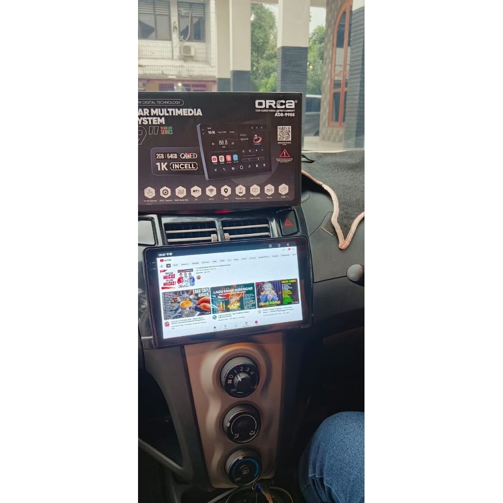 Yaris bakpao pasang head unit Android orca keluaran terbaru