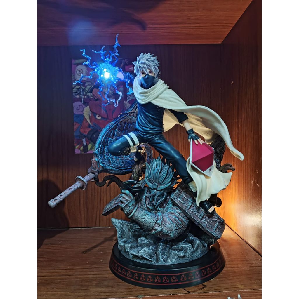 FIGURE STATUE KAKASHI HOKAGE