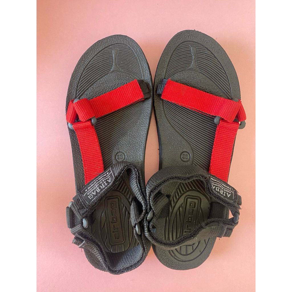 Preloved Sepatu Sandal Gunung
