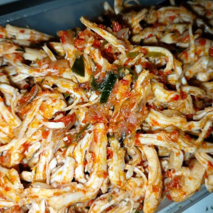 Cireng Isi Ayam Suwir Pedas Daun Jeruk