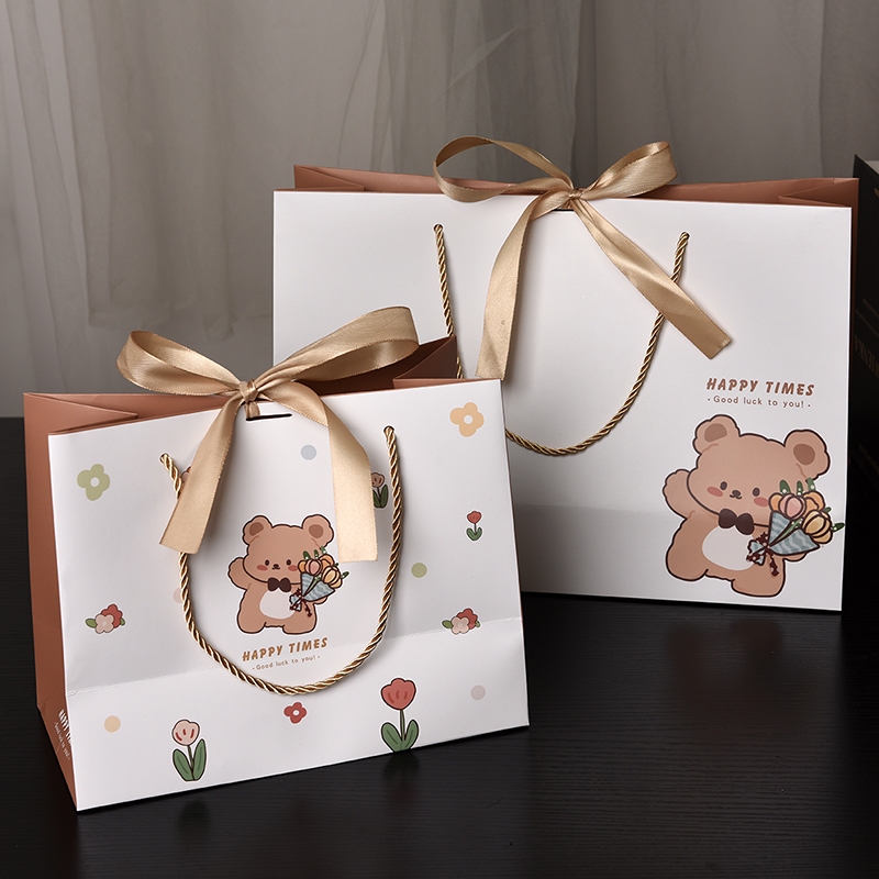 

Variant G-309 -Paperbag - Paper bag - Paperbag Kado - Gift Bag - Premium PaperBag -Kantong Kado - Kantong Souvenir - Tas Kado Premium Souvenir Wedding - Goodie Bag - Paperbag Pita - PaperBag Tas Hadiah - PaperBag Premium Quality - Hadiah Wedding Souvenir