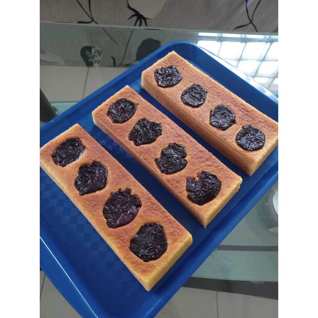 

lapis legit prune khas bangka