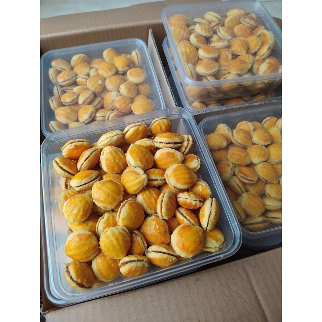 

KUE NASTAR MIRI SELAI NANAS 500gr