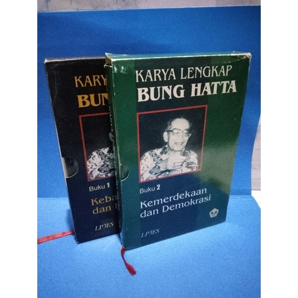 Buku original KARYA LENGKAP BUNG HATTA 1-2