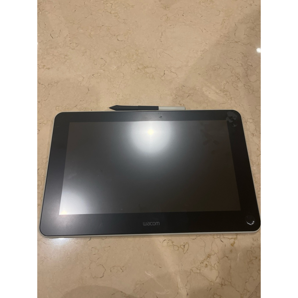 wacom one second good condition like new