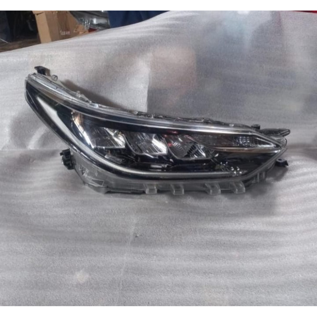Headlamp Lampu Depan Mobil Toyota Yaris Led 2018 2019 Original