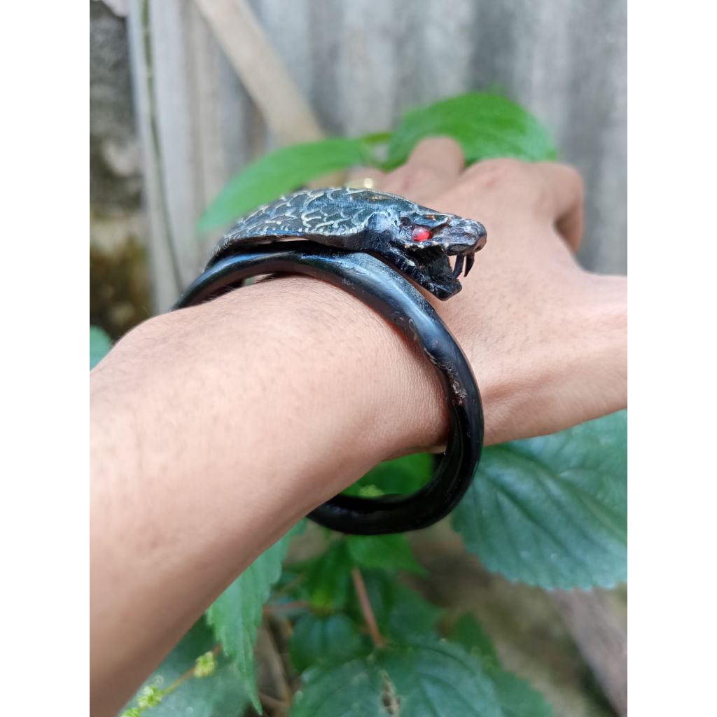 gelang akar bahar hitam ori ukir kobra