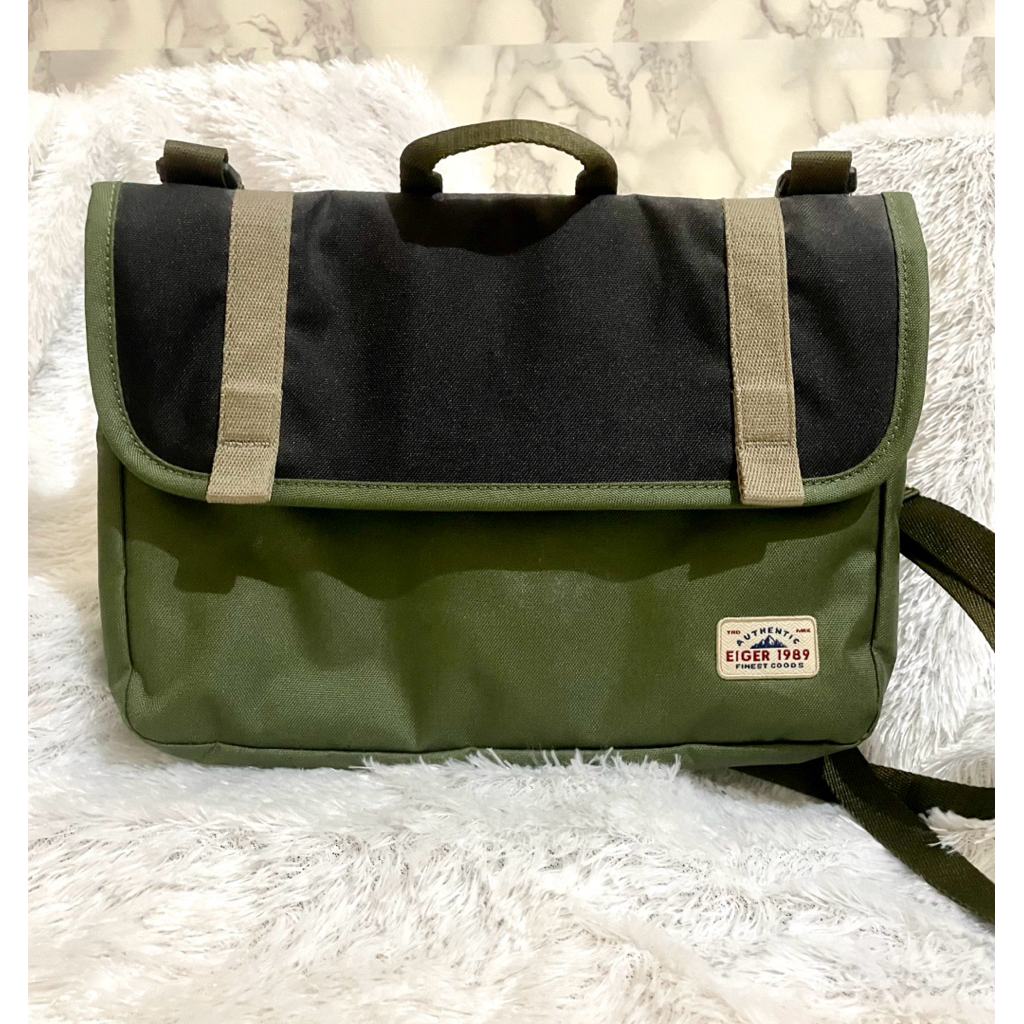 PRELOVED, Eiger tas slempang pria