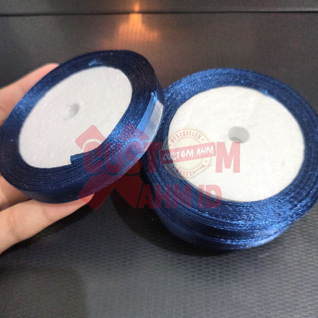 

Pita Satin 3/8 = 1 cm, 1 roll 20-25 yard