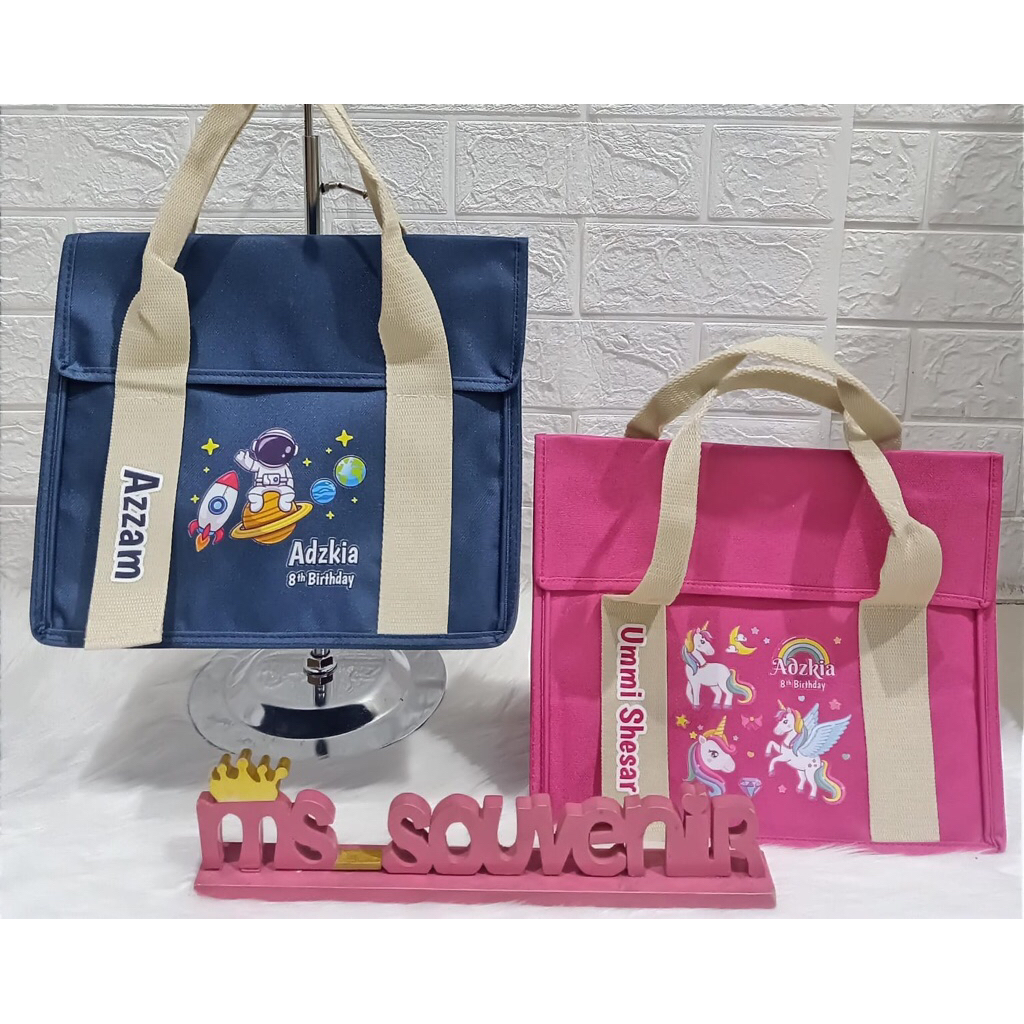 

Tas Tenteng 2 tali Custom (tas souvenir anak)