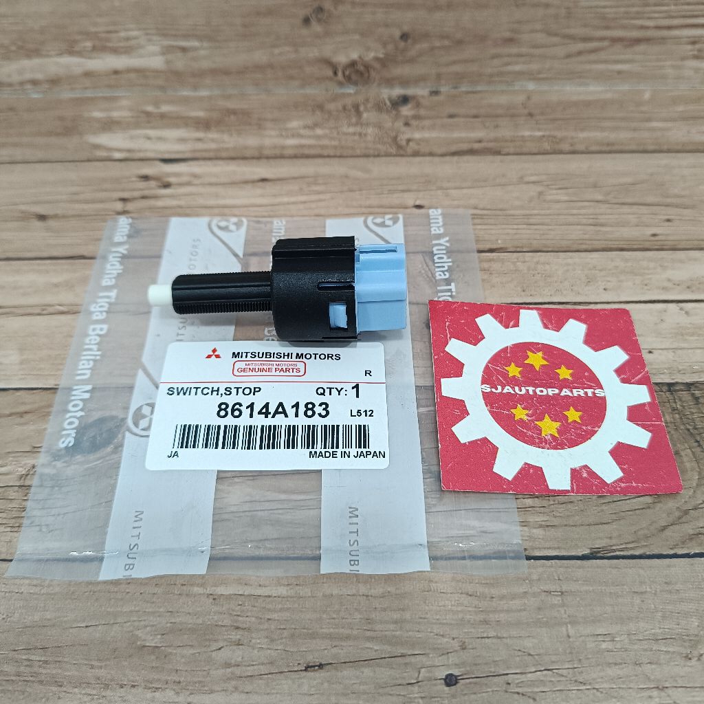 SWITCH REM STOP XPANDER MIRAGE PAJERO SPORT 8614A183