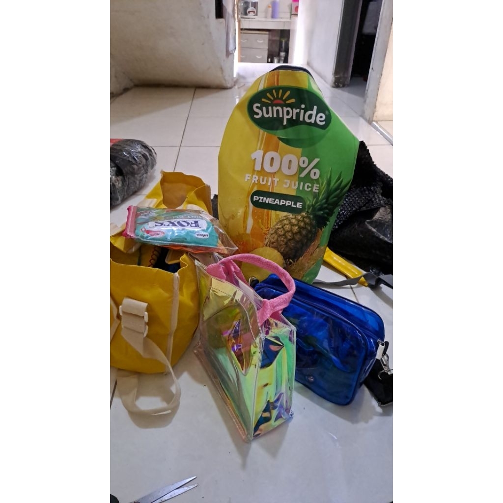 

jastipan jajanan PRJ MAKANAN KERING SEMUA