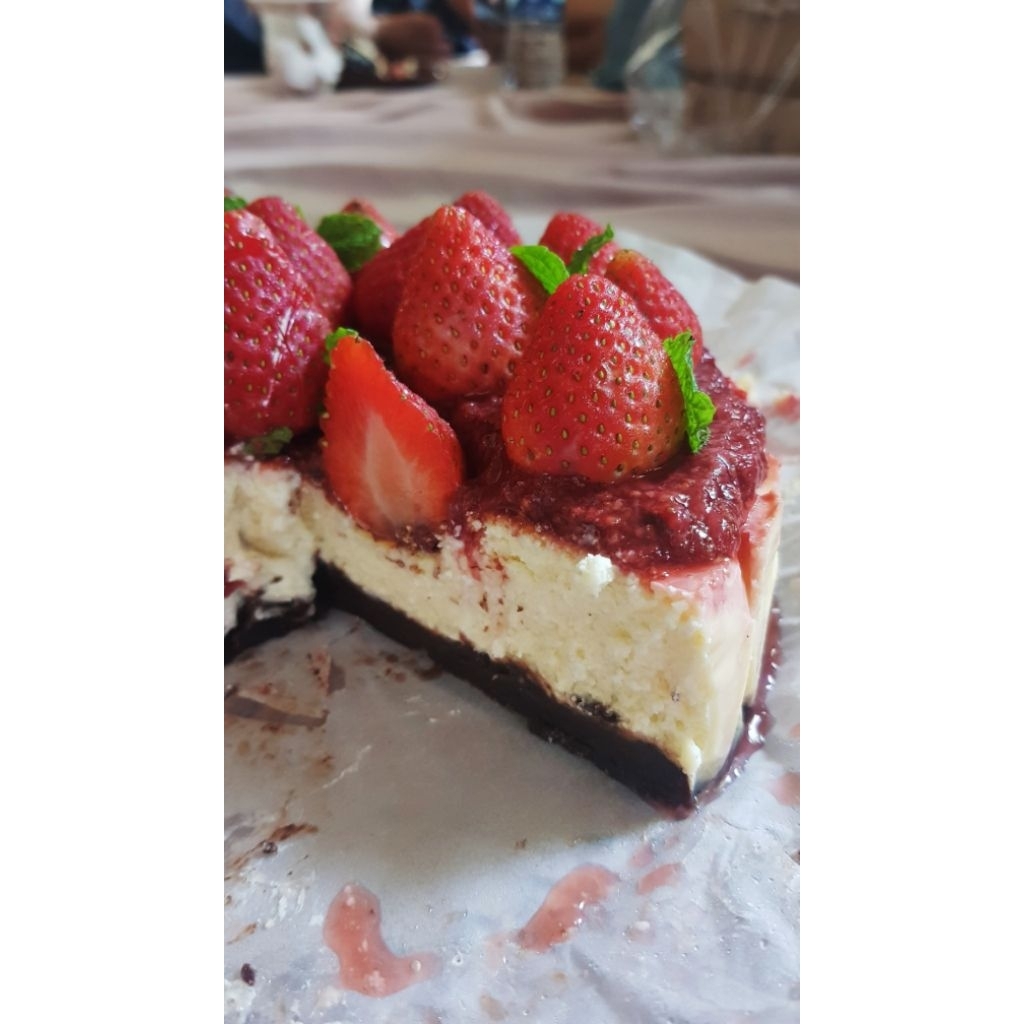 

Strawberry Cheesecake Brownie Gluten-free