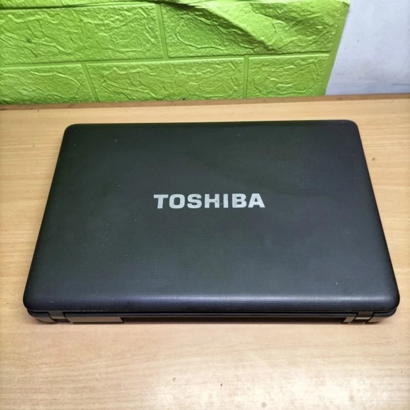 Kesing Case Casing Laptop Toshiba Satellite C600