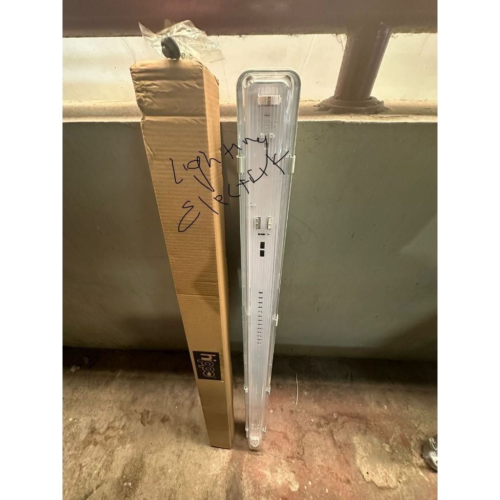 HIPPO Kap lampu tl waterproof 1x36 rumah lampu neon outdoor ( kap bisa gantung )