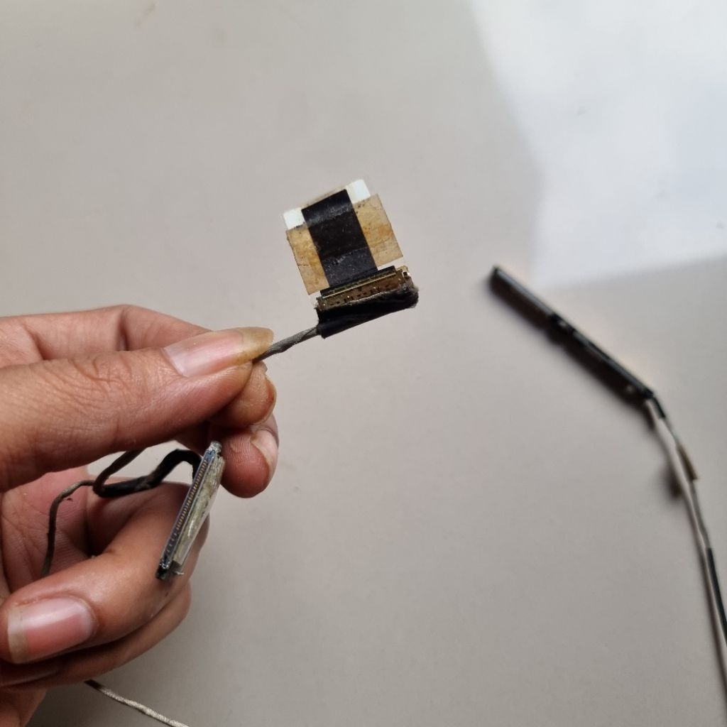 Plexsible Flexible LCD Laptop Notebook Acer Aspire E11 / ES1-111-CU5A Cabutan normal siap rakit Joss