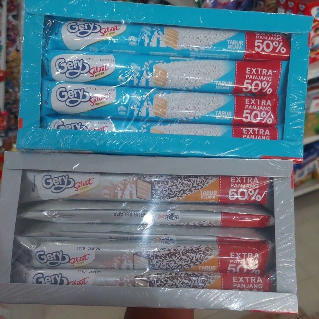 

GERY SALUUT CHOCOLATE COCONUT 1 BOX 12X20GR GERY COKLAT KELAPA GERY PROMO GERY MURAH