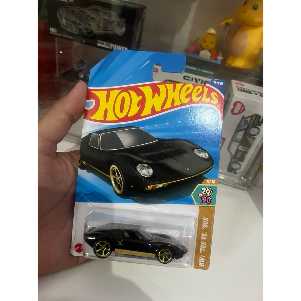 71 Lamborghini Miura SV