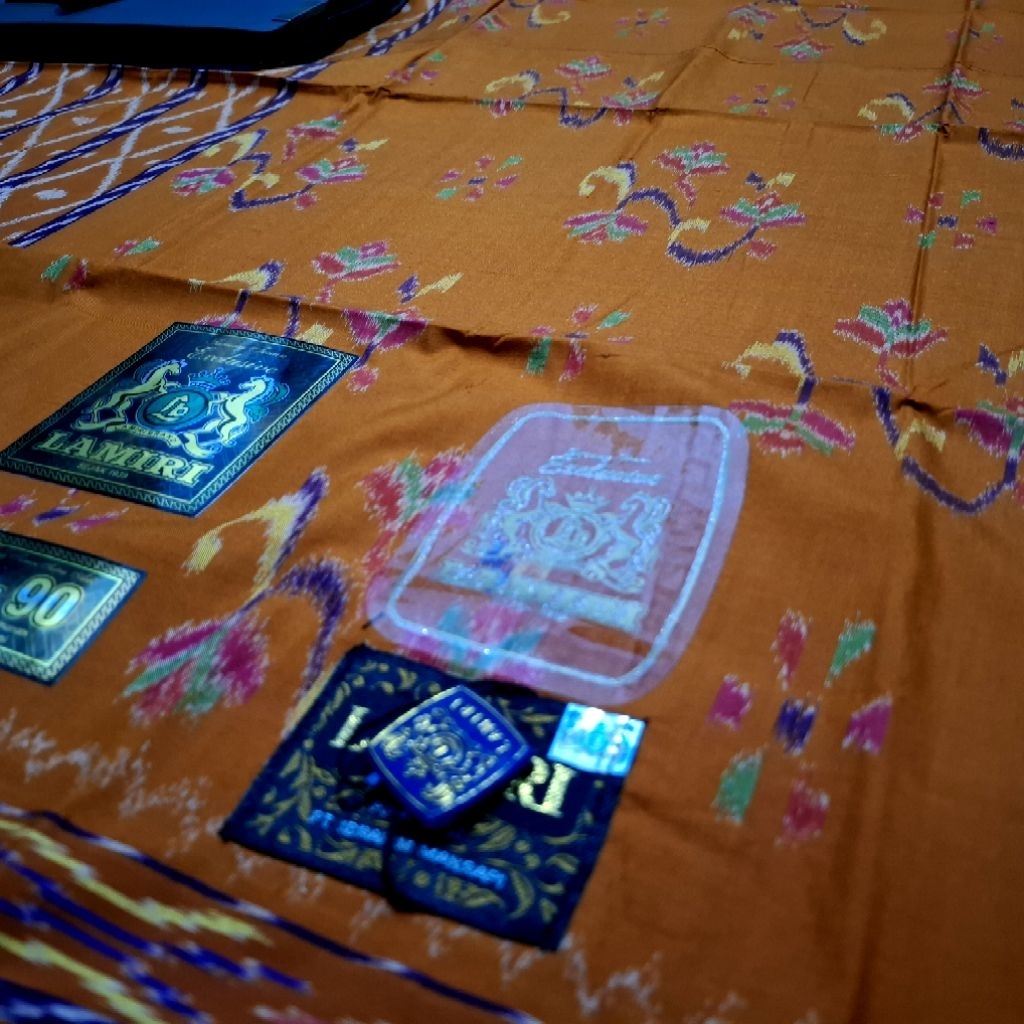 Sarung Lamiri Kembang MST Original Pabrik Full Sutra 210 Jahitan Tengah ATBM