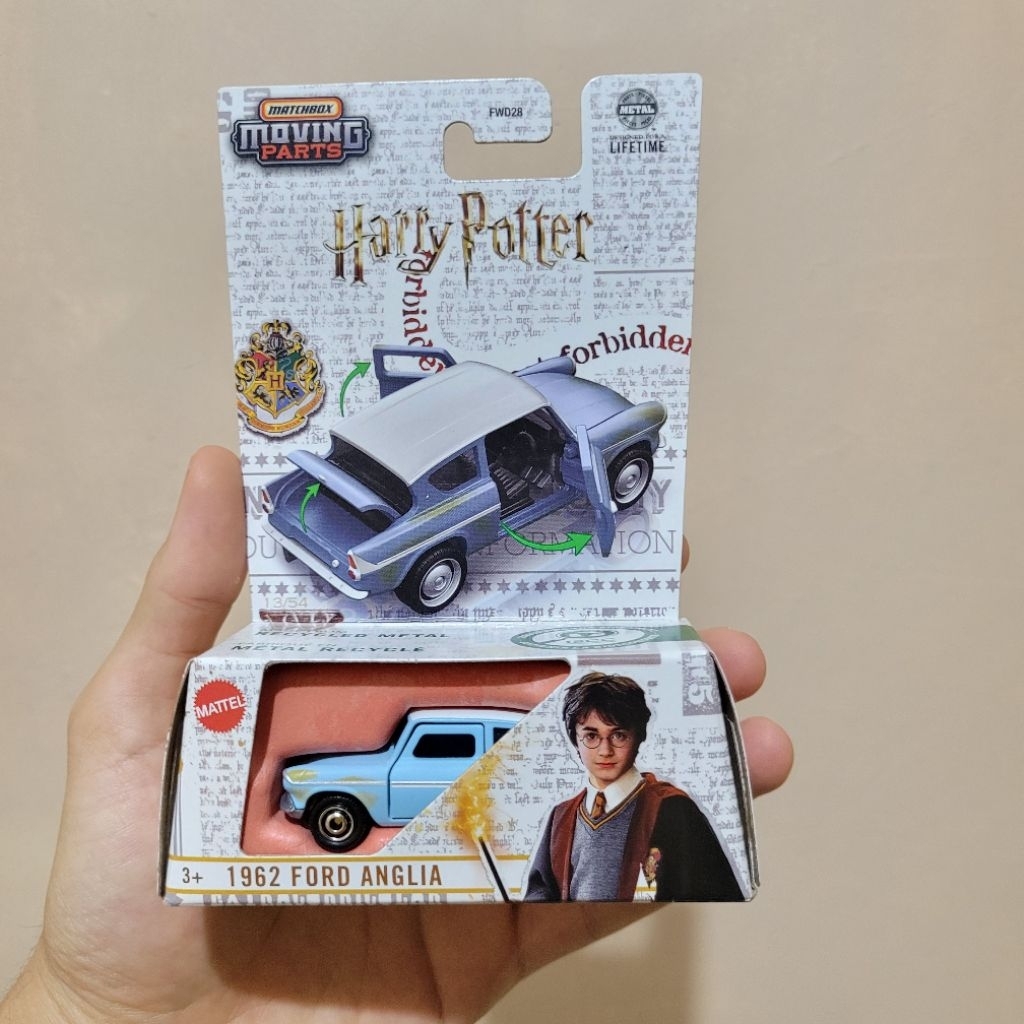 Matchbox Harry potter Ford Anglia moving parts