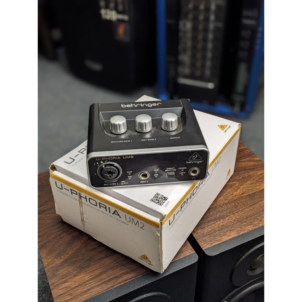 Behringer Um2 Soundcard Recording Bekas