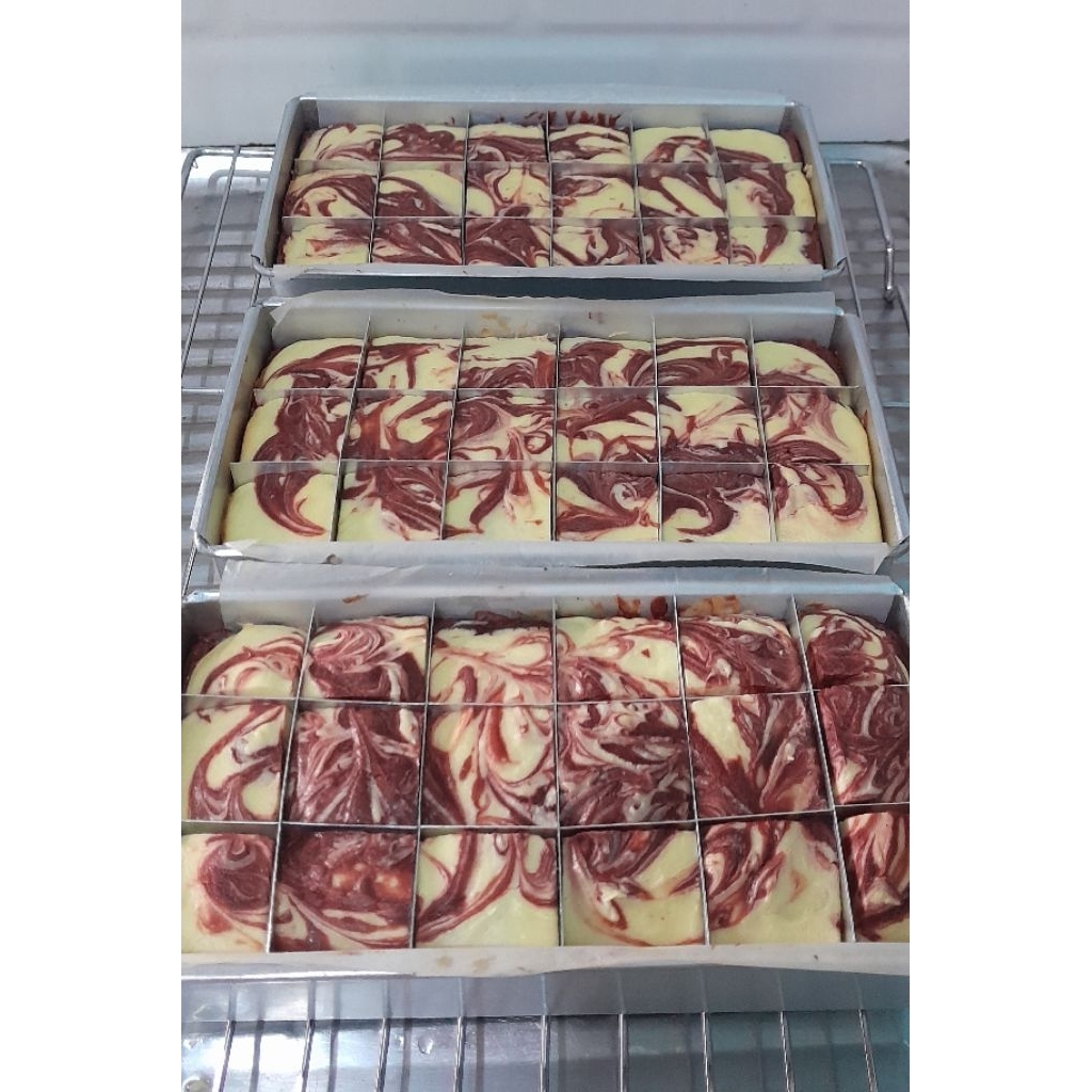 

Redvelvet CreamCheese Brownies