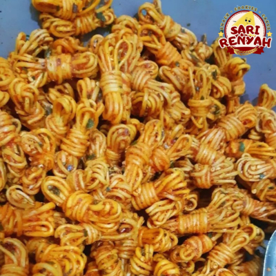 

Snack Mie Uwel Pedas Gurih Daun Jeruk 250 Gram / Cemilan Snack - Sari Renyah