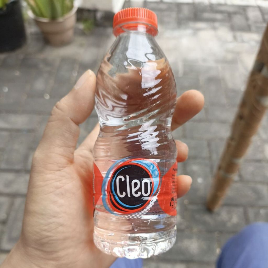

Beli Air Minum Cleo 220 ml