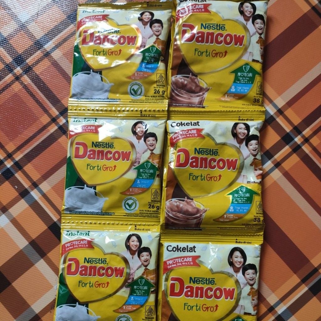 

Dancow Fortigro 1 renteng renceng isi 10 Sachet