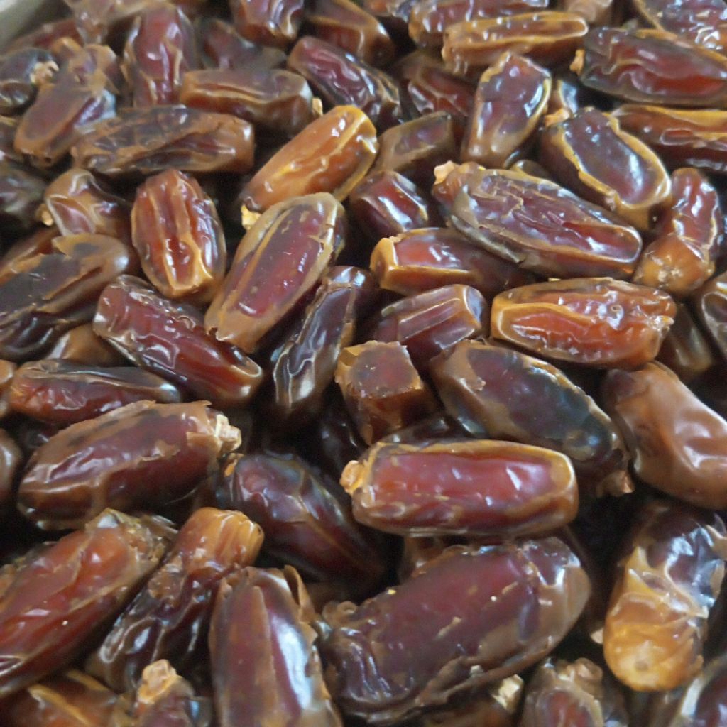 

1kg Kurma Mabroom Original Madinah