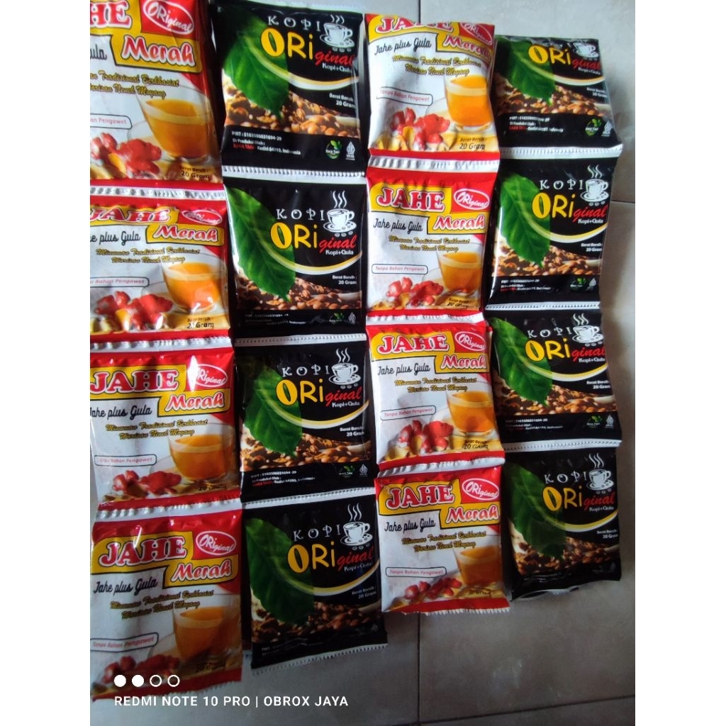 

Kopi Hitam Original (kopi+gula) Dan Jahe Merah Original (jahe+gula) 1 Renceng Isi 10 Saset