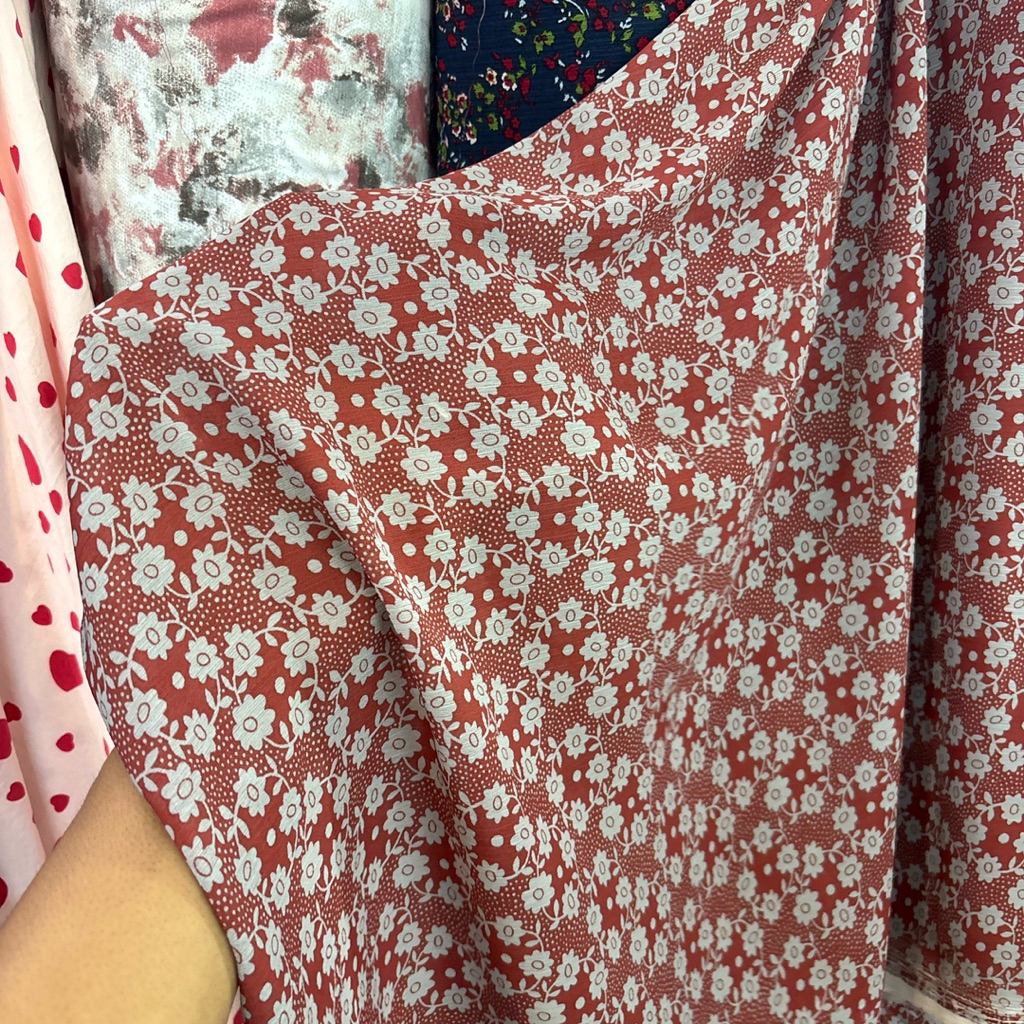 Ceruty Yoryu Motif Bunga – Kain Jatuh Adem Cocok Gamis & Hijab