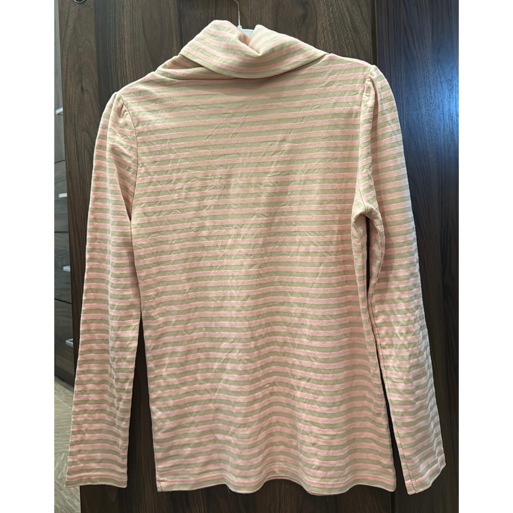 PRELOVED RAY BEAMS TURTLE NECK BLOUSE / ATASAN LENGAN PANJANG WANITA GARIS-GARIS / STRIPE TOP PINK G